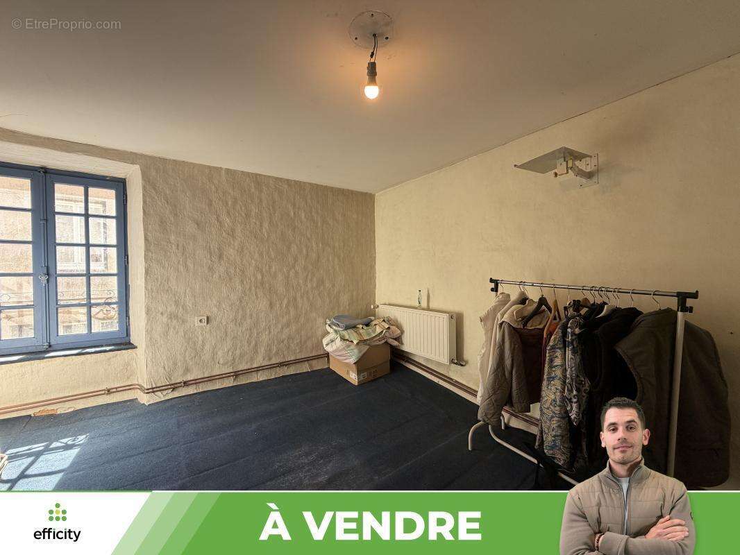 Appartement 15 pièces 310 m² à vendre à Usson-Du-Poitou (86350) - photo 10