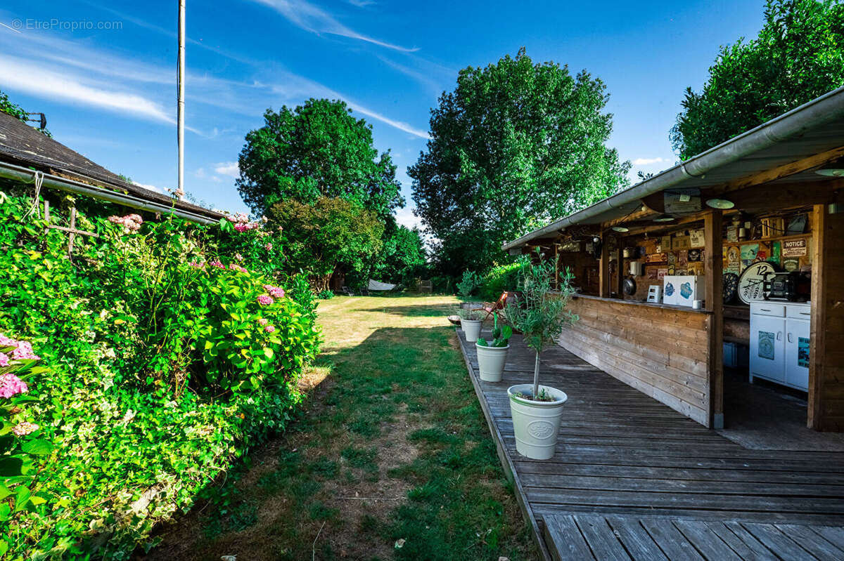 Maison à LES PONTS-DE-CE