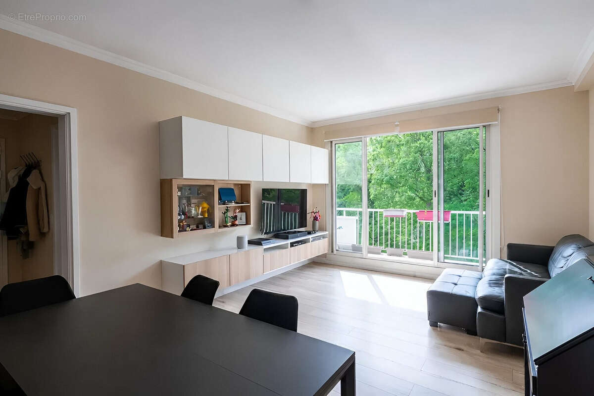 Appartement à VAUCRESSON