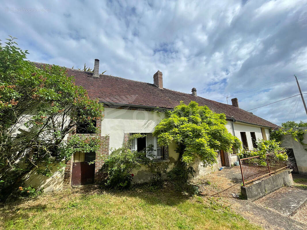 Maison à MERRY-LA-VALLEE