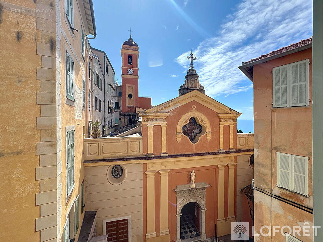 Appartement à ROQUEBRUNE-CAP-MARTIN