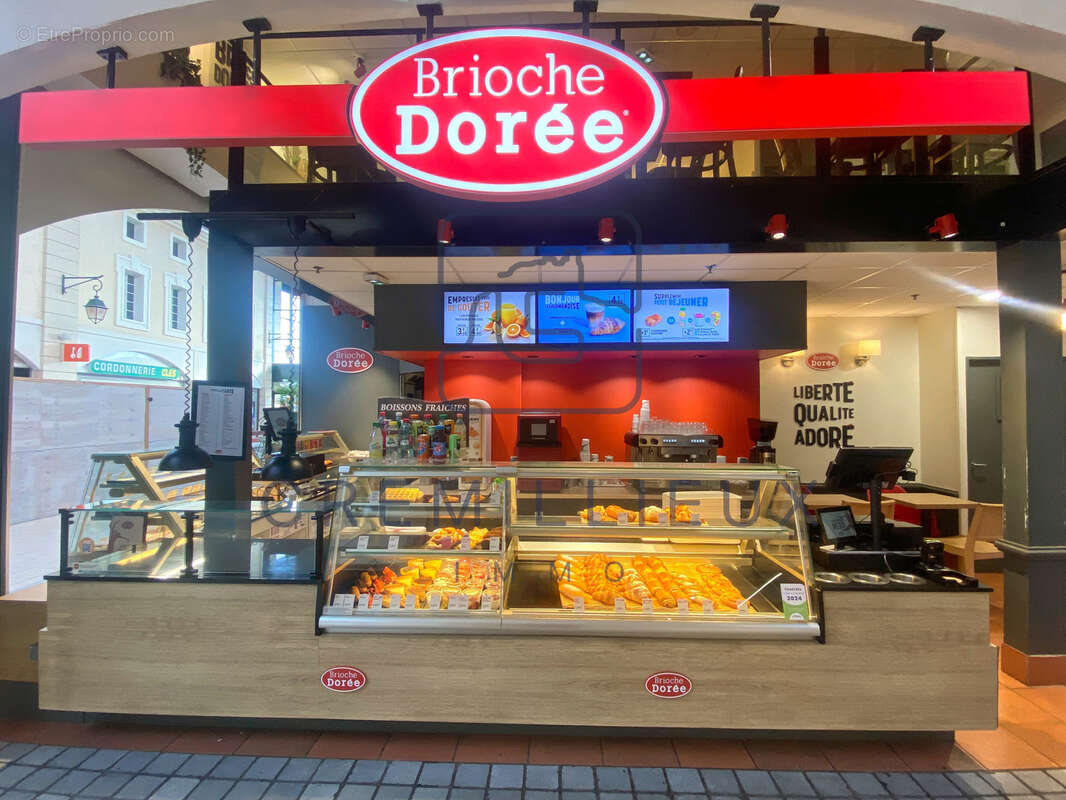 Fonds de commerce de restauration rapide   La Brioche Dorée, dans la galerie commerciale Auchan à Guilherand - photo 2