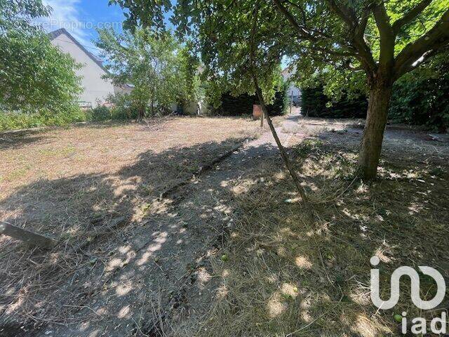 Photo 1 - Terrain à SAINT-FARGEAU-PONTHIERRY