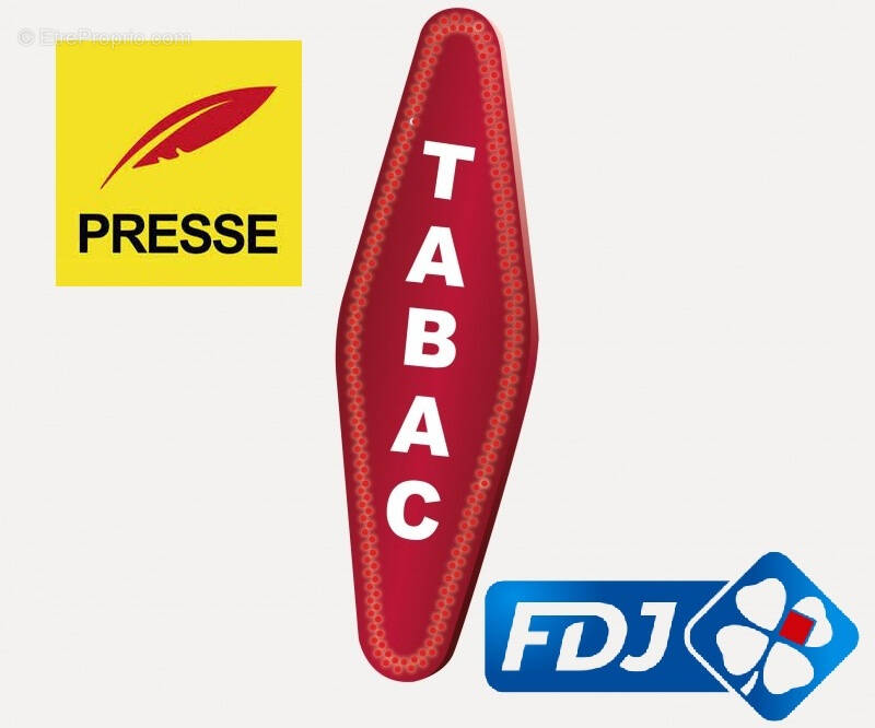 Commerce à FOUGERES