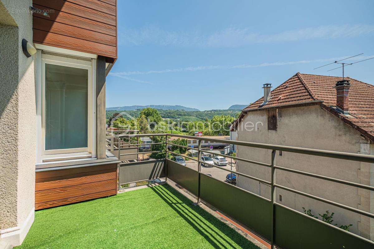 T3 de 71 m² avec terrasse plein sud, balcon et garage – Albens - photo 10