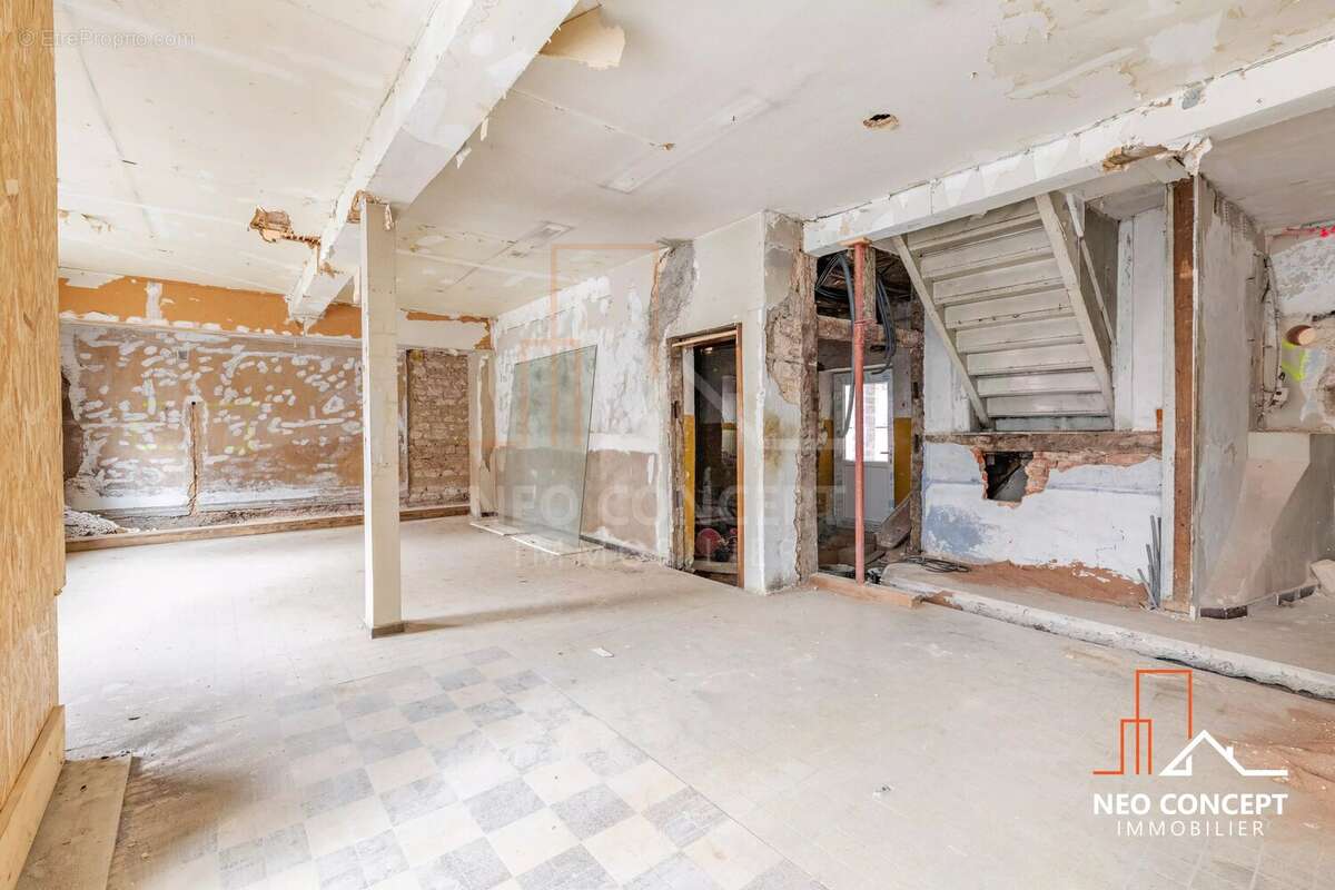 Appartement à NIEDERMODERN