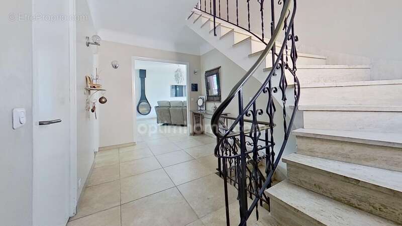 Maison à ROSNY-SOUS-BOIS