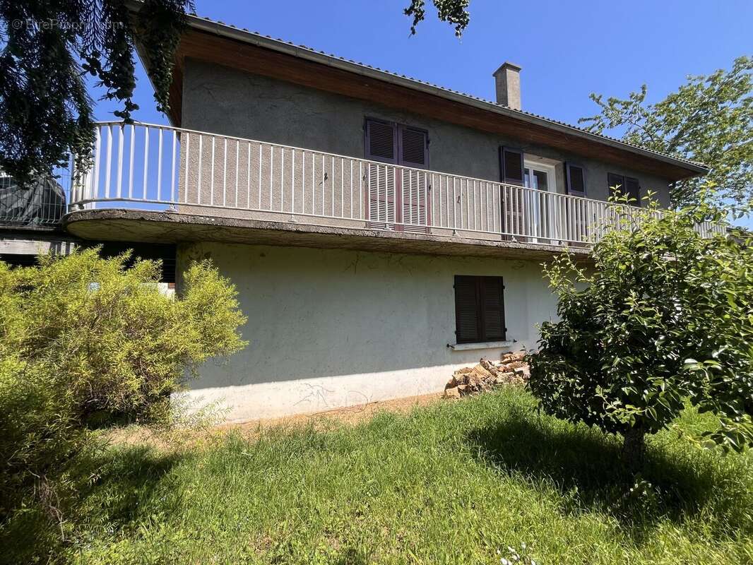 Maison à MAURIAC