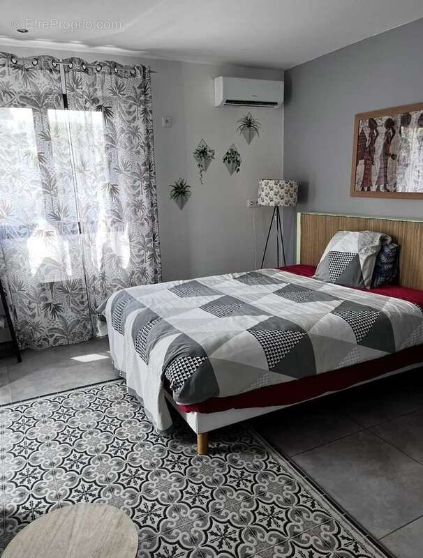 Maison 117 m² à Castelnau-Le-Lez  - photo 9