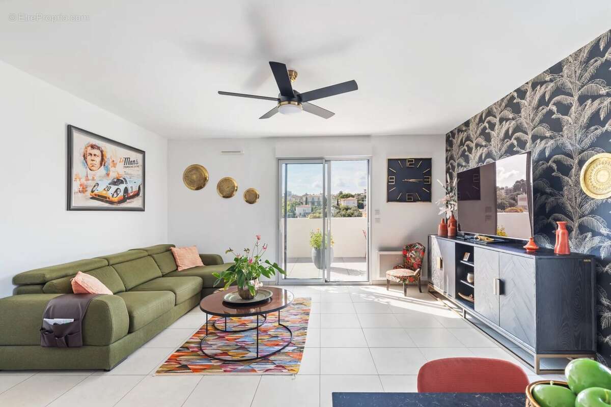 Appartement à LE CANNET