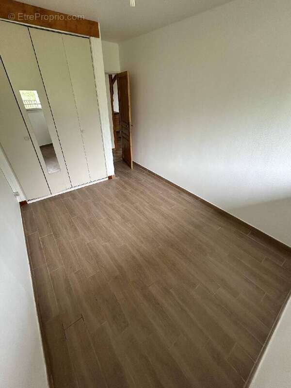 Appartement 40 m² à Savigny-Sur-Orge  - photo 4