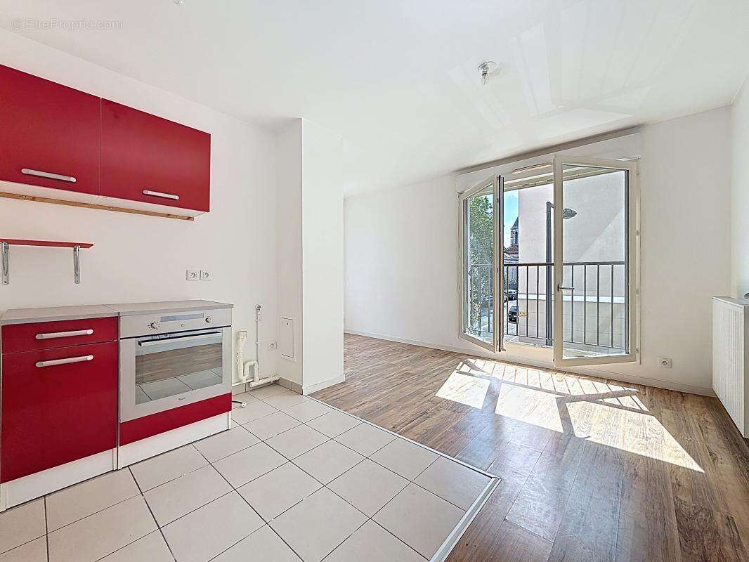 Appartement à SAINT-BRICE-SOUS-FORET