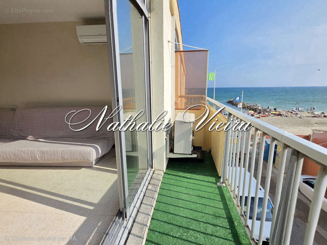 1ère ligne, t2 vue latérale mer, dernier etage - photo 2