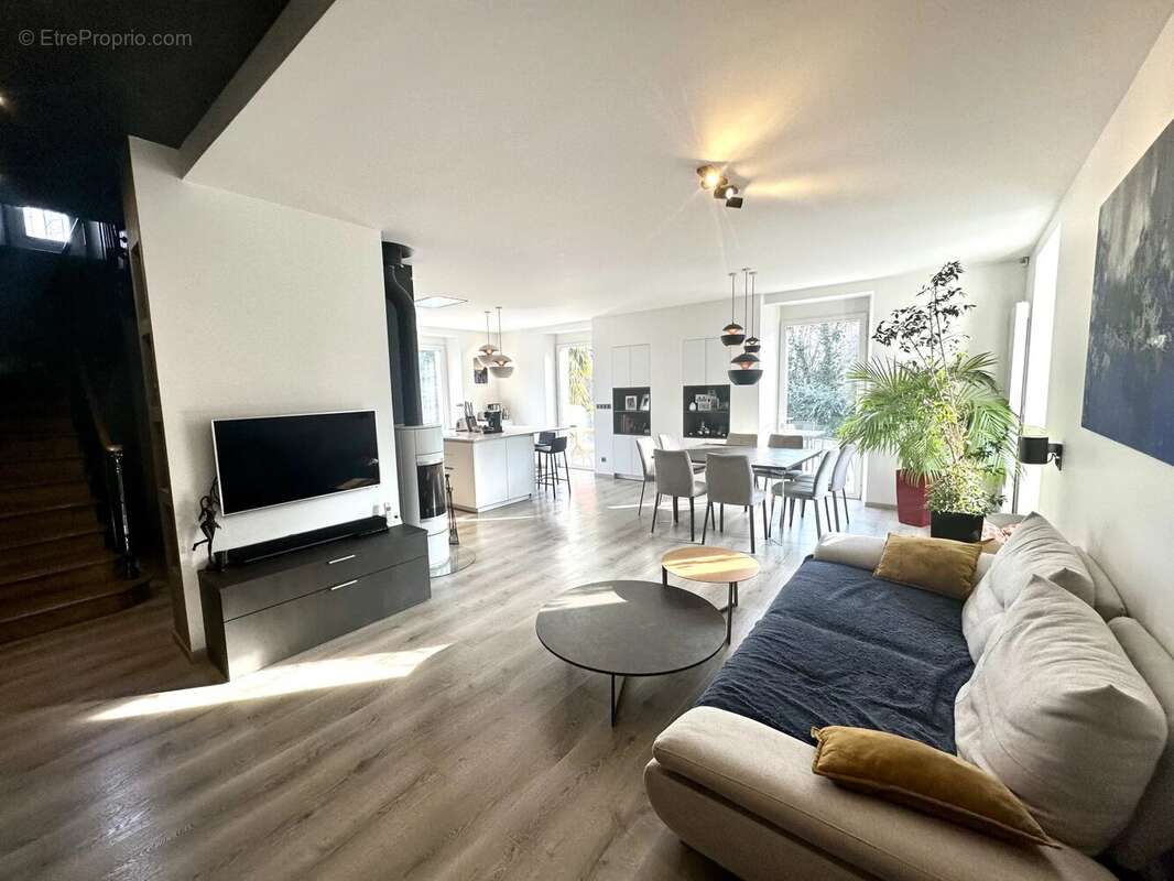 Maison à AIX-LES-BAINS