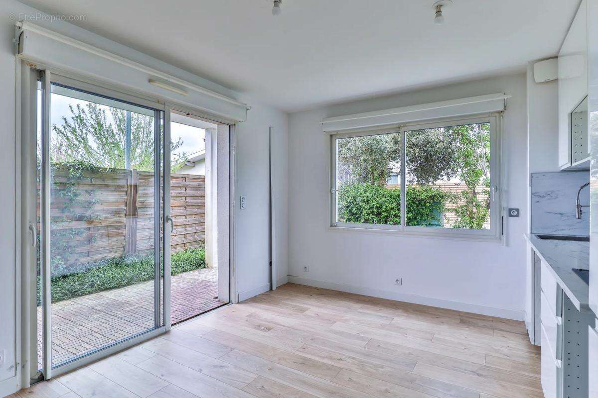 Appartement à LEGE-CAP-FERRET