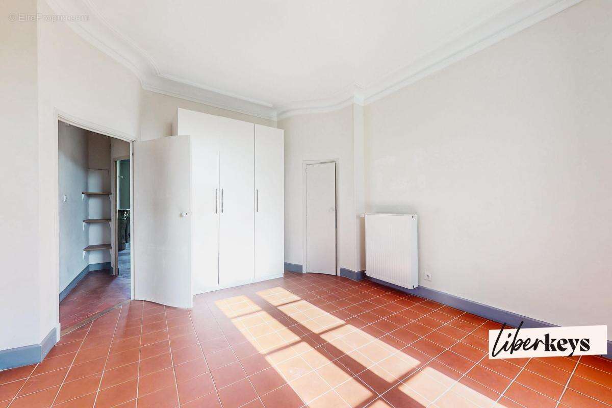 Appartement à CARCASSONNE