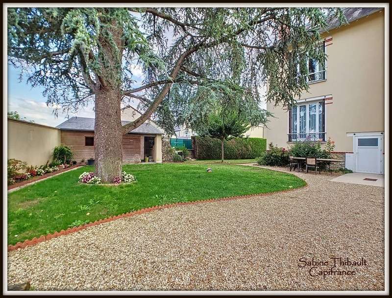 Maison à AUBIGNE-RACAN