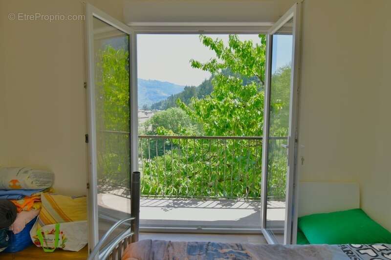Appartement à SAINT-MARTIN-DE-VALAMAS