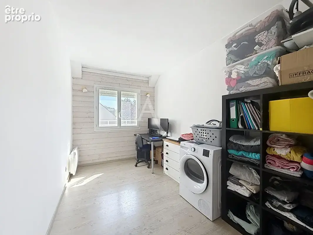 Maison avec 3 chambres située à PELLOUAILLES LES VIGNES. - photo 6