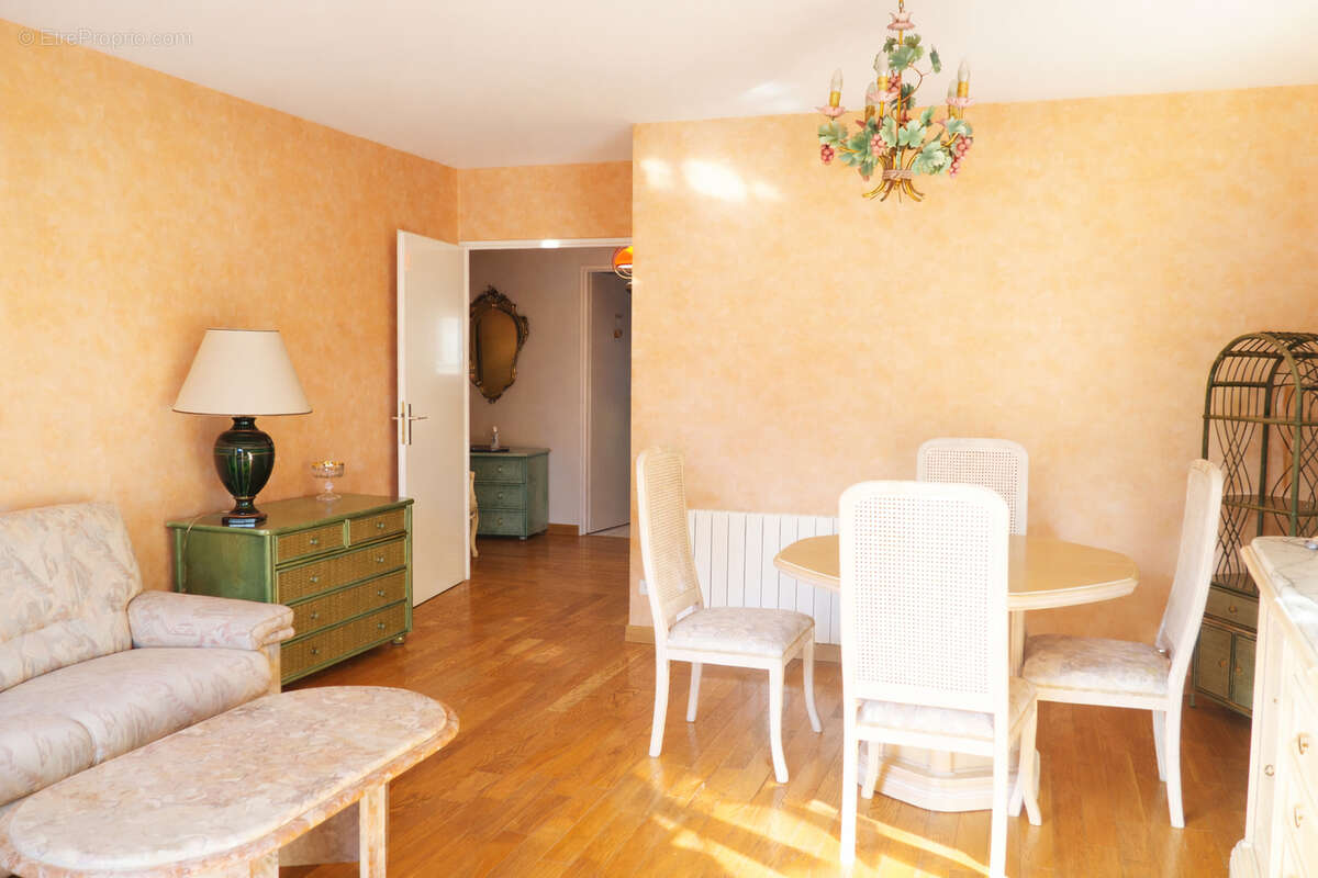 Lemaistre immobilier rouen vous propose à la vente : - photo 2
