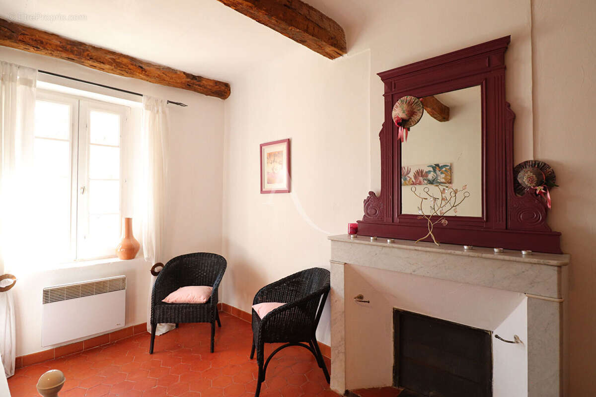 Maison à QUINSON