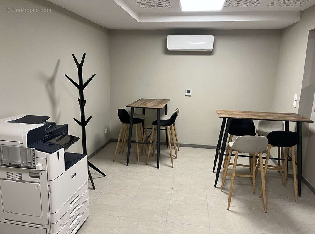 INVESTISSEMENT LOCATIF  Montpellier  Résidence étudiante Lokora Montpellier Rambla - 5,7 % de rentabilité - photo 11