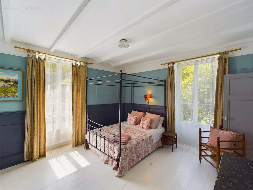 Une propriété exceptionnelle avec piscine et une vue imprenable - photo 11