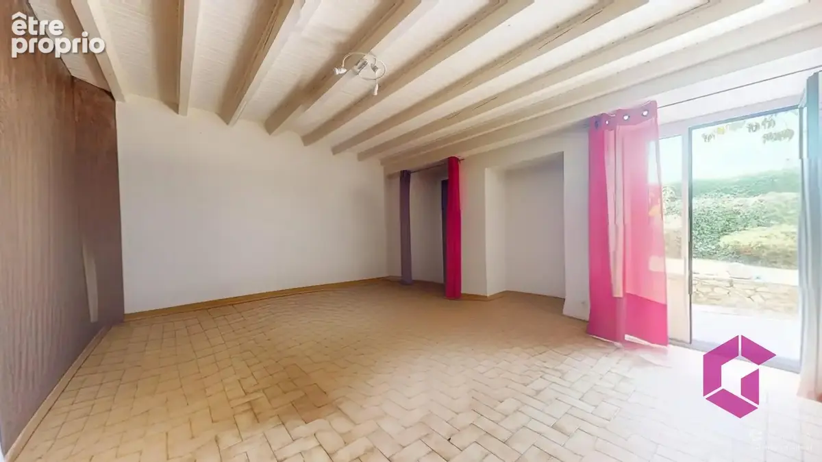 Maison 9 pièces 178 m² à vendre à Ambert (63600) - photo 5