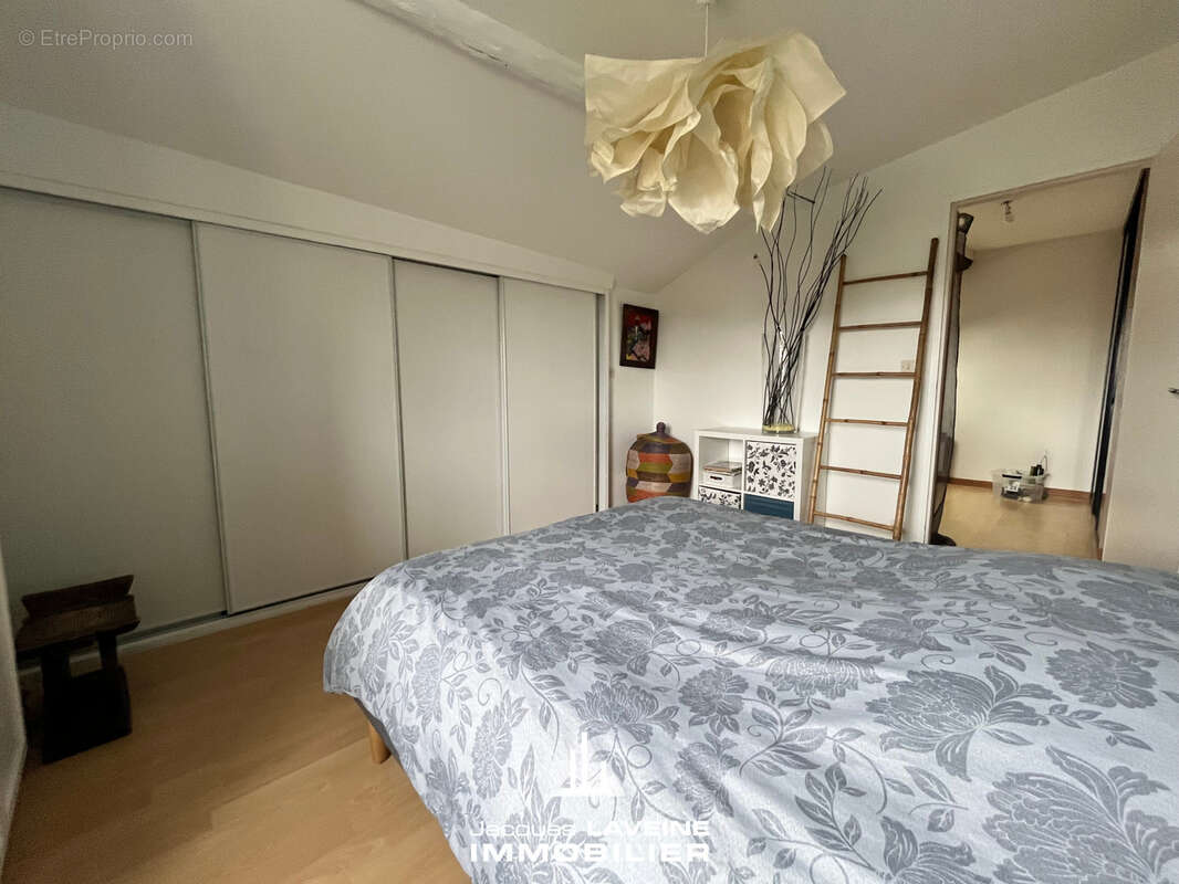 Appartement à CUVRY