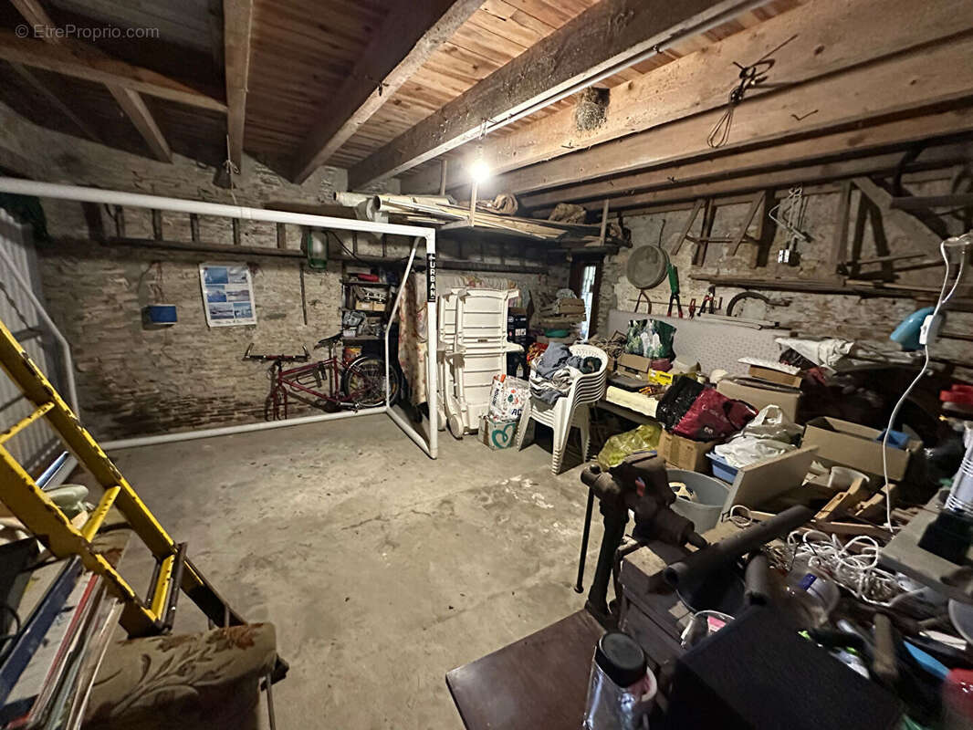 Maison à LA FEUILLIE