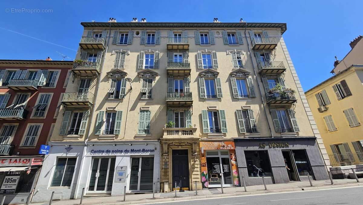 Appartement 72m² - Bd CARNOT - Port de Nice - photo 10