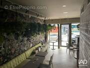 Photo 1 - Commerce à LONGJUMEAU