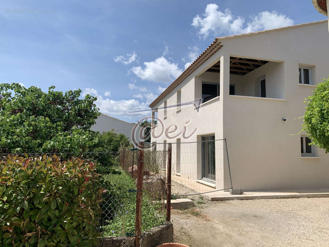 Appartement à SAINT-MAXIMIN-LA-SAINTE-BAUME