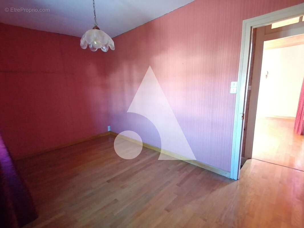 Maison à SANVIGNES-LES-MINES