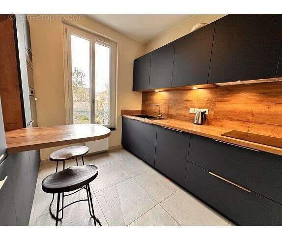 Maison 82 m² à Brie-Comte-Robert  - photo 2