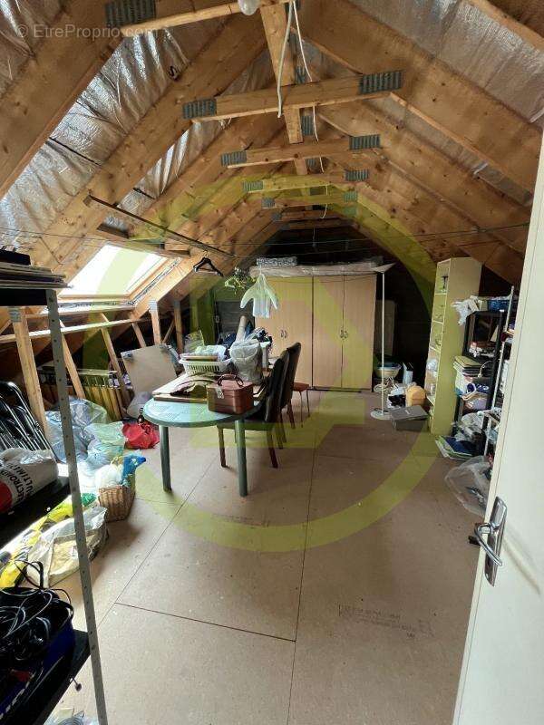 Maison à SAINS-EN-AMIENOIS