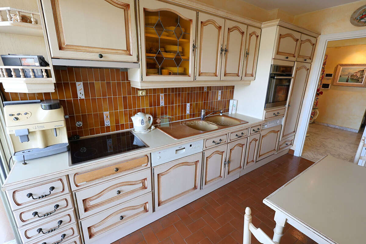 Appartement à LE CANNET