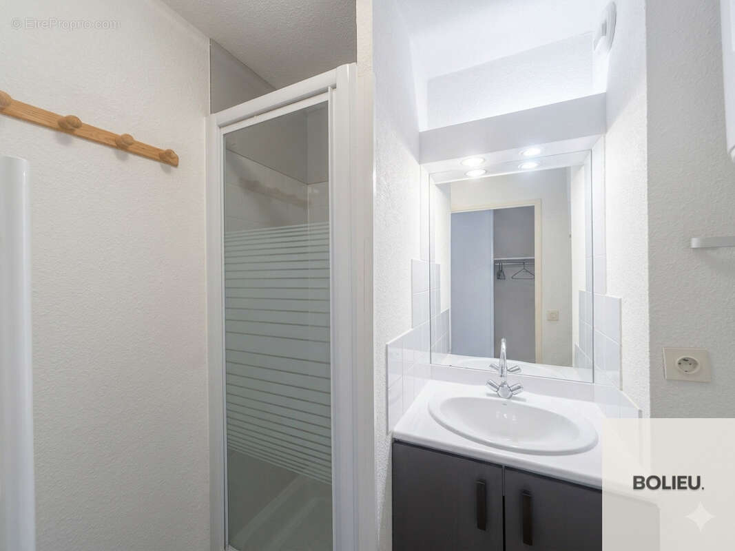 Appartement à JACOB-BELLECOMBETTE