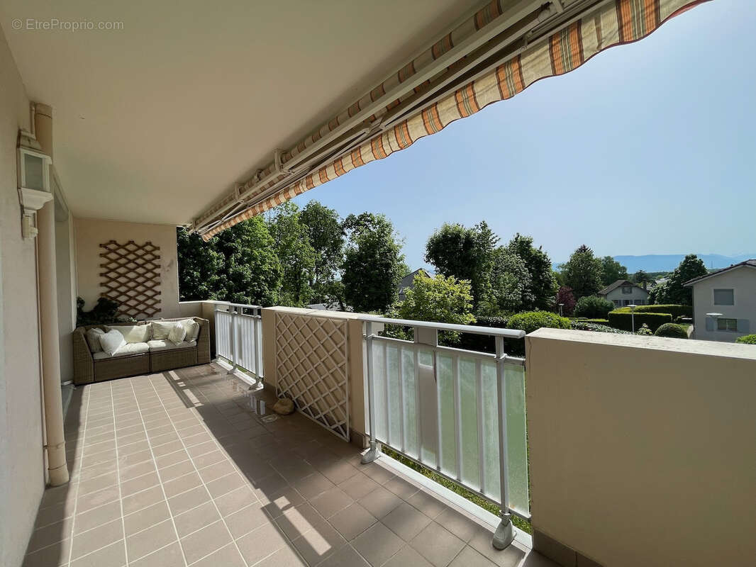 Appartement à DIVONNE-LES-BAINS