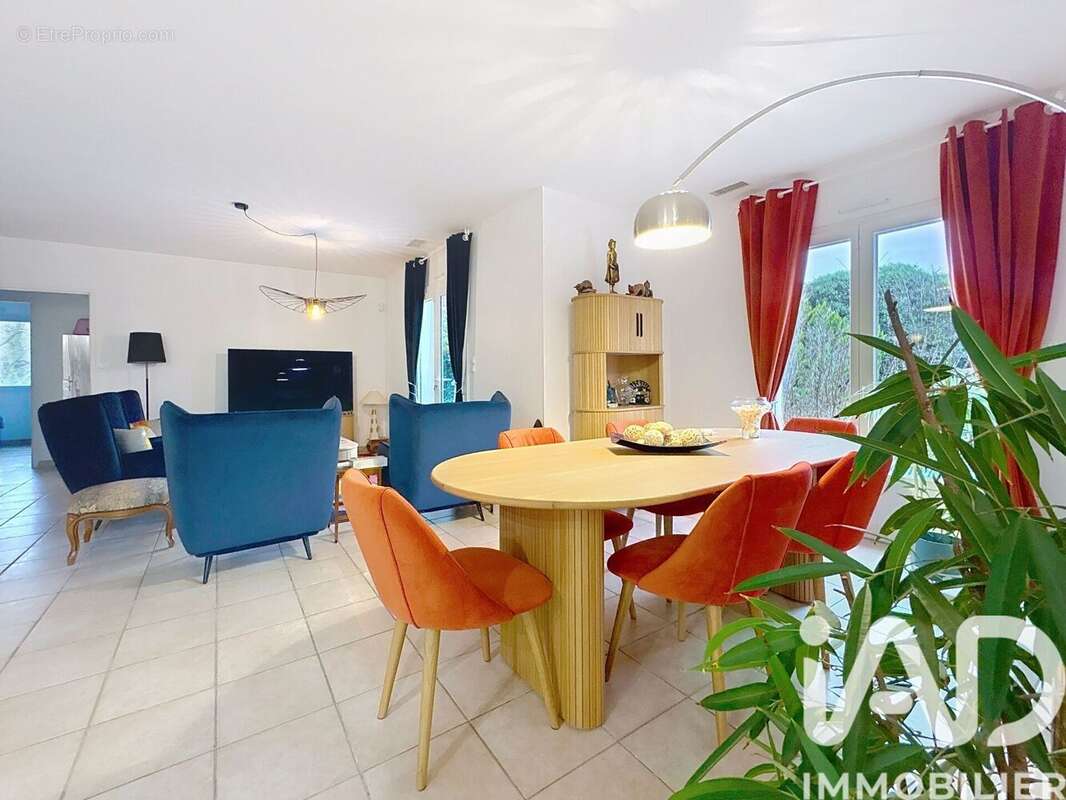 Photo 5 - Maison à MOUSSAN