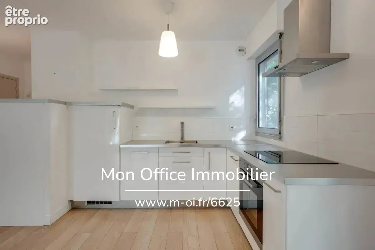 Référence : B491030-CLA - Appartement 2 pièces avec terrasse et box dans le 8e arrondissement de Marseille - photo 6