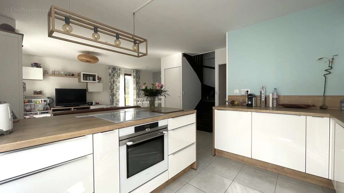 Appartement à MAFFLIERS