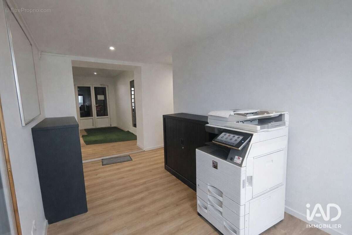 Photo 3 - Commerce à SAINT-MEMMIE