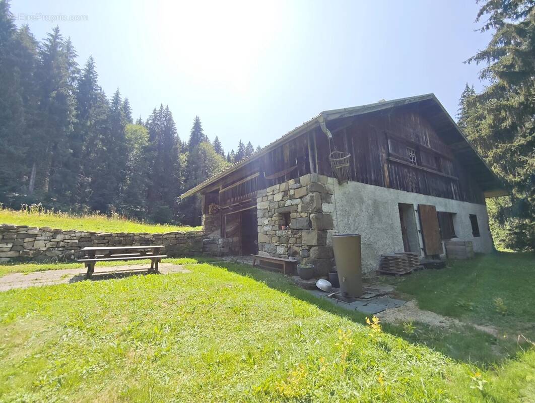 Maison à MORILLON