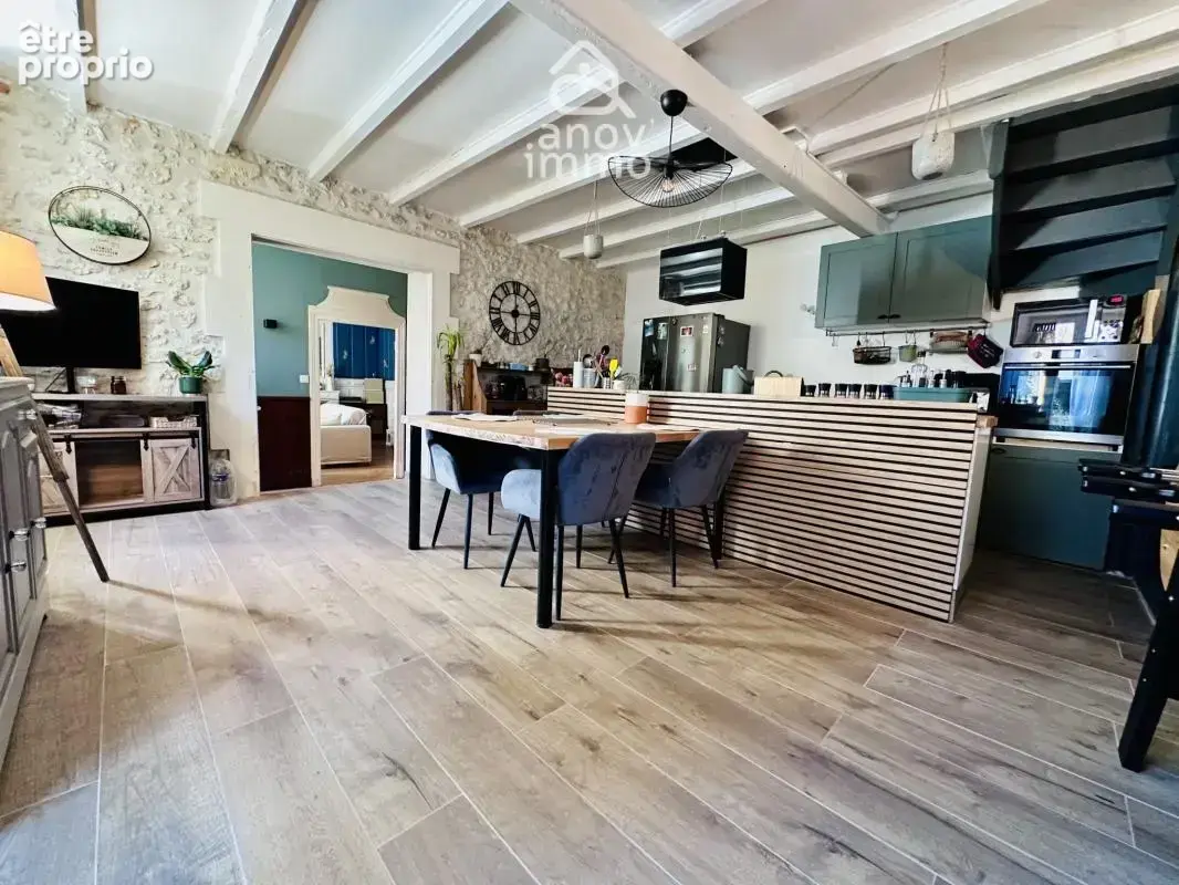 Ensemble immobilier de caractère   194 m2 + logement indépen - photo 3