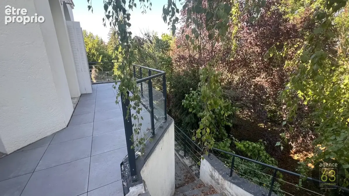Maison 6 pièces 205 m² à vendre à Chamalieres (63400) - photo 5
