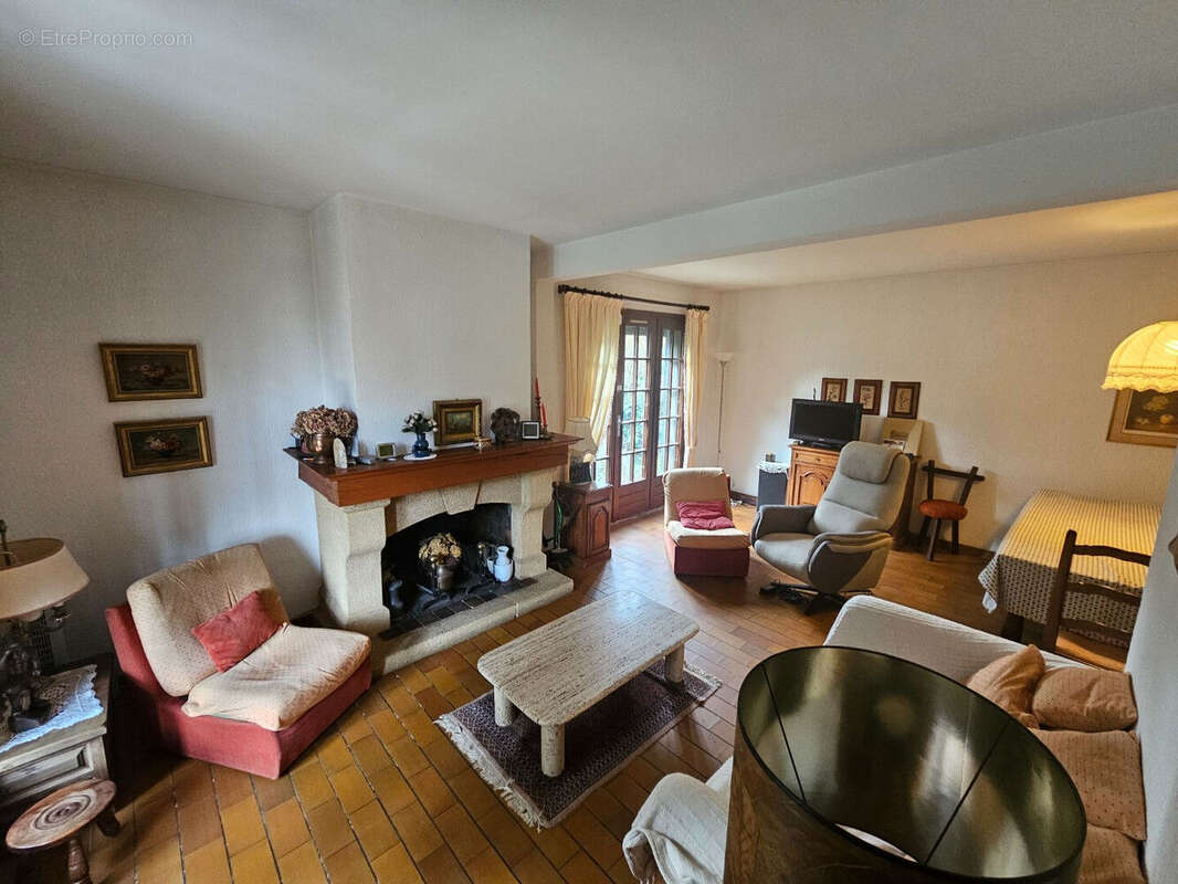 Maison à VITRY-SUR-SEINE