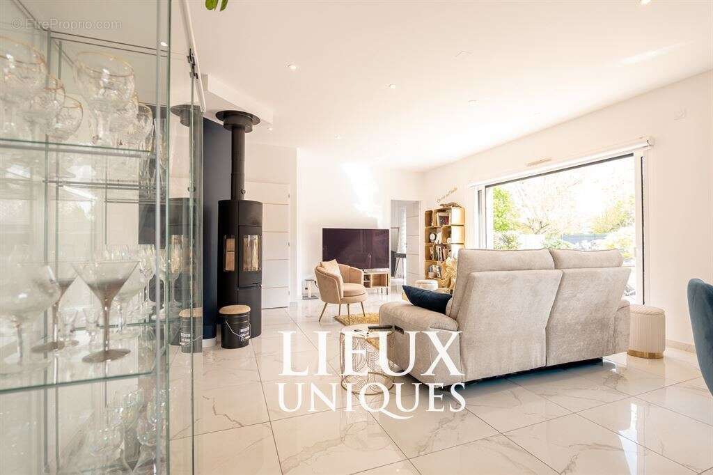 Maison à SAINT-GERVAIS-LA-FORET
