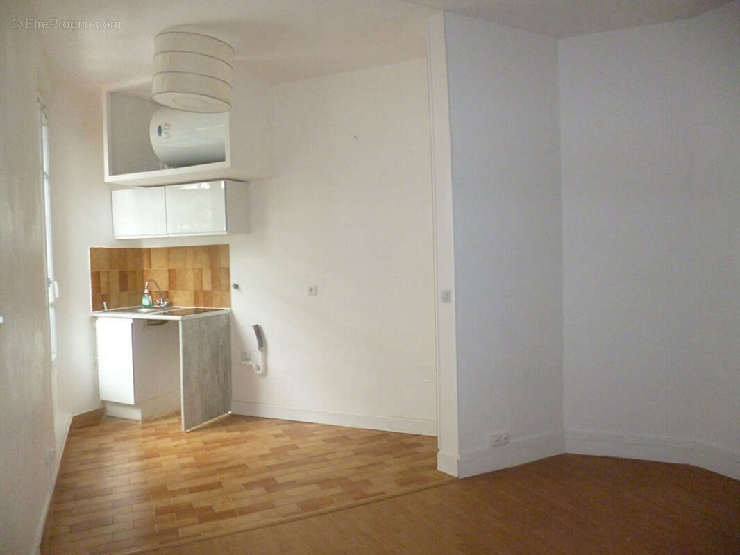 Appartement à PARIS-19E