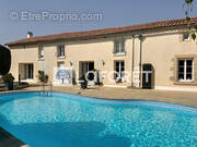 Maison à OIRON